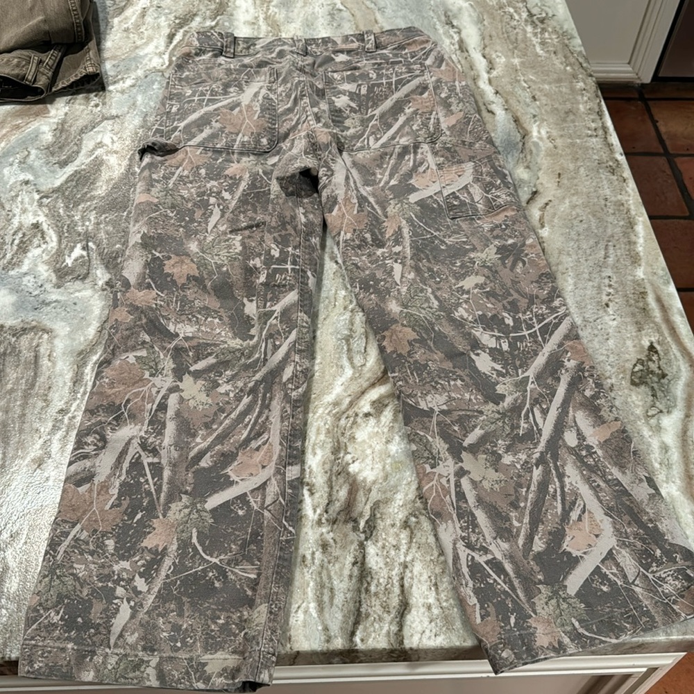 Camo Abercrombie and Fitch men’s / teen boy pants